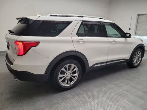 Used 2021 Ford Explorer Limited w/ Equipment Group 301A AWD/4WD image 10