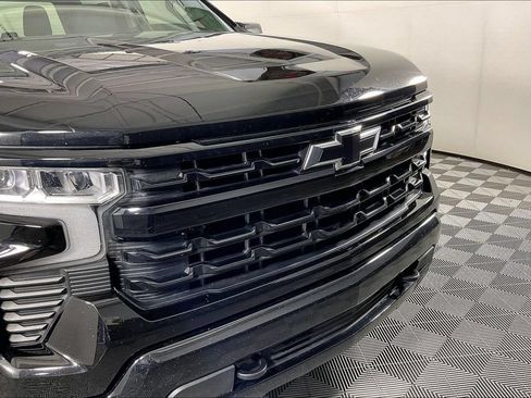 Used 2023 Chevrolet Silverado 1500 RST AWD/4WD image 36