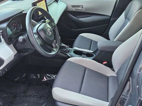 Used 2025 Toyota Corolla LE FWD image 14