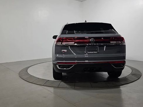 New 2026 Volkswagen Atlas Cross Sport SE AWD/4WD image 4