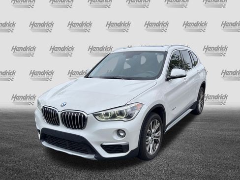 Used 2017 BMW X1 xDrive28i AWD/4WD image 6
