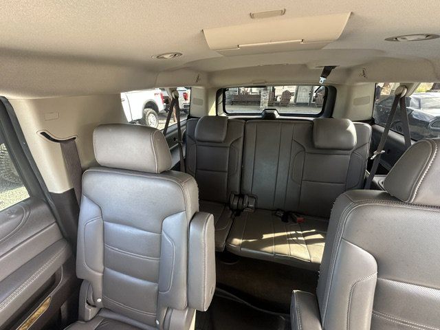 Used 2017 GMC Yukon XL Denali w/ Open Road Package AWD/4WD image 11