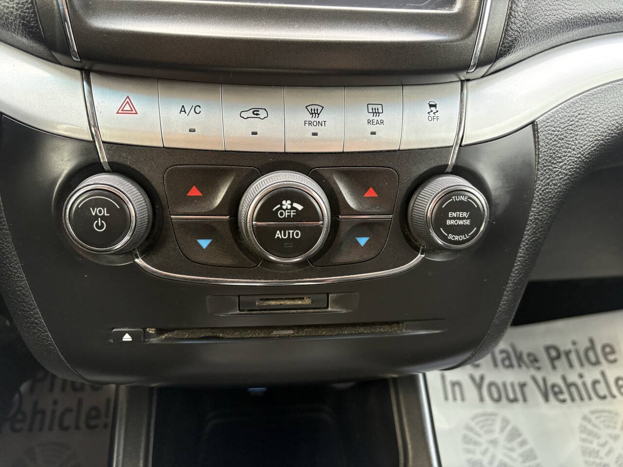Used 2019 Dodge Journey GT AWD/4WD image 11