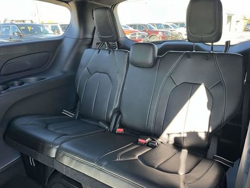 New 2026 Chrysler Voyager LX image 12