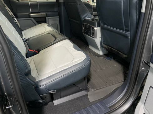 Used 2022 Ford F350 Limited image 17