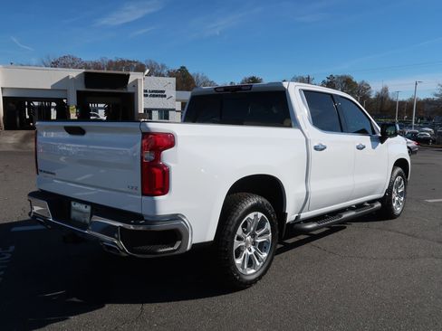 Used 2025 Chevrolet Silverado 1500 LTZ w/ Technology Package image 10