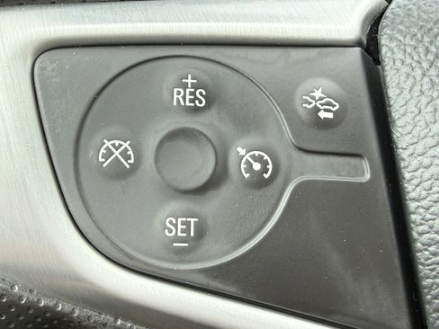 Used 2022 GMC Terrain SLE w/ Driver Convenience Package AWD/4WD image 23