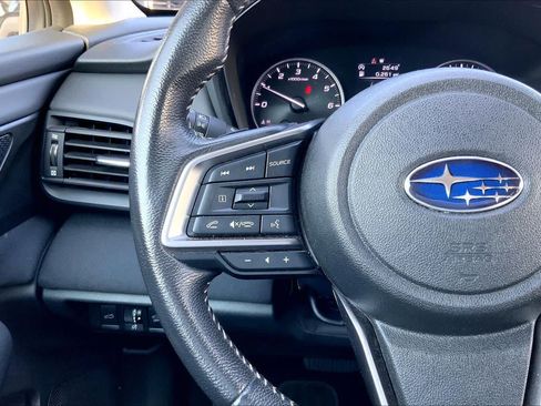 Used 2025 Subaru Outback Premium AWD/4WD image 24