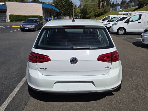 Used 2017 Volkswagen Golf S FWD image 6