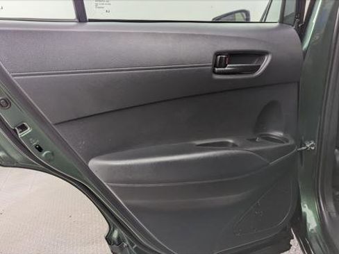 Used 2022 Toyota Corolla Cross LE w/ Moonroof Package image 16