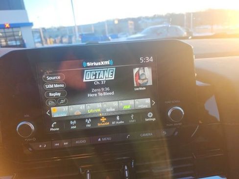 Used 2025 Nissan Pathfinder Rock Creek image 24