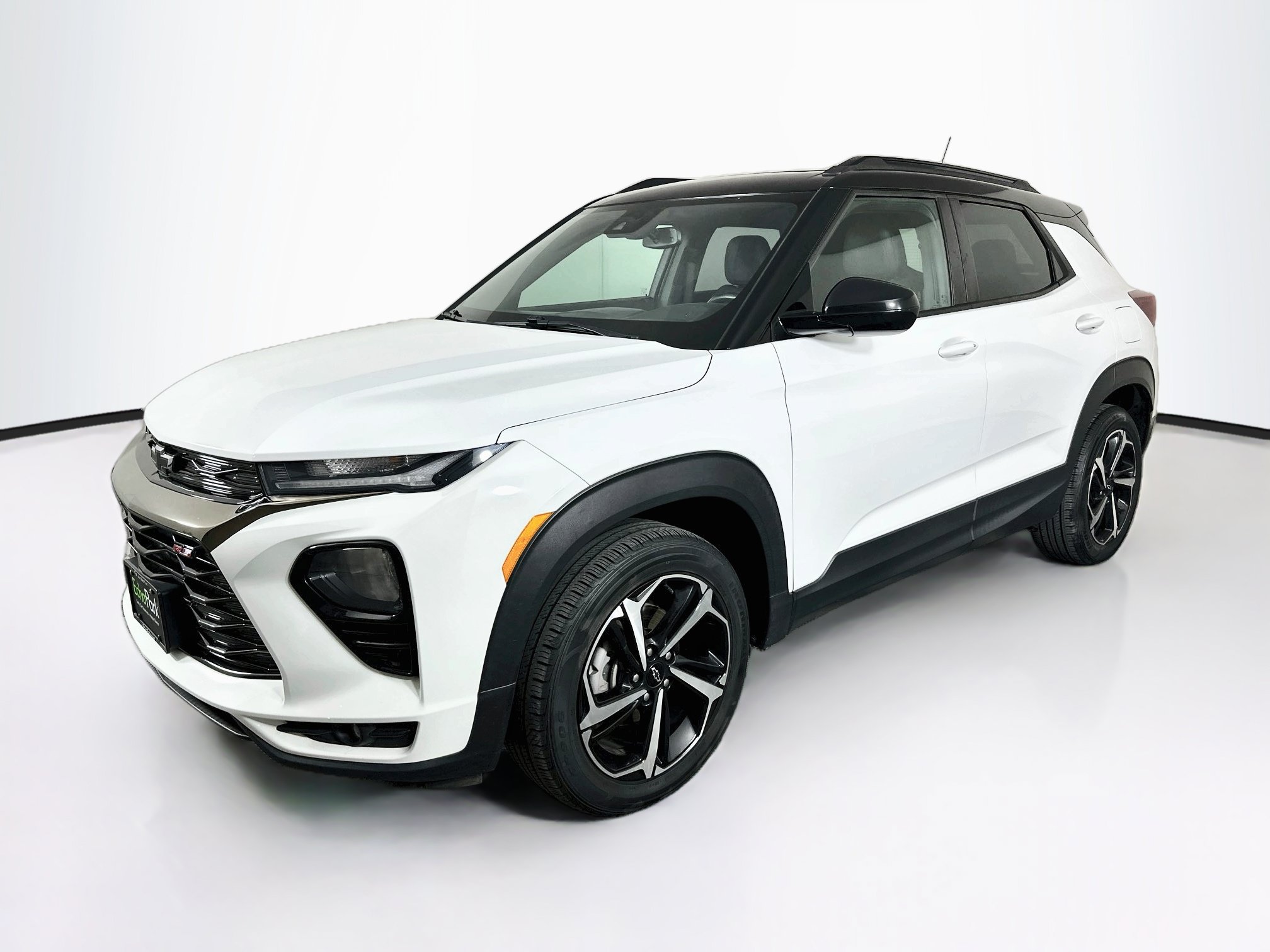 Used 2021 Chevrolet TrailBlazer RS w/ Sun and Liftgate Package AWD/4WD image 3