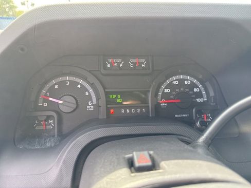 Used 2009 Ford E-250 and Econoline 250 image 10