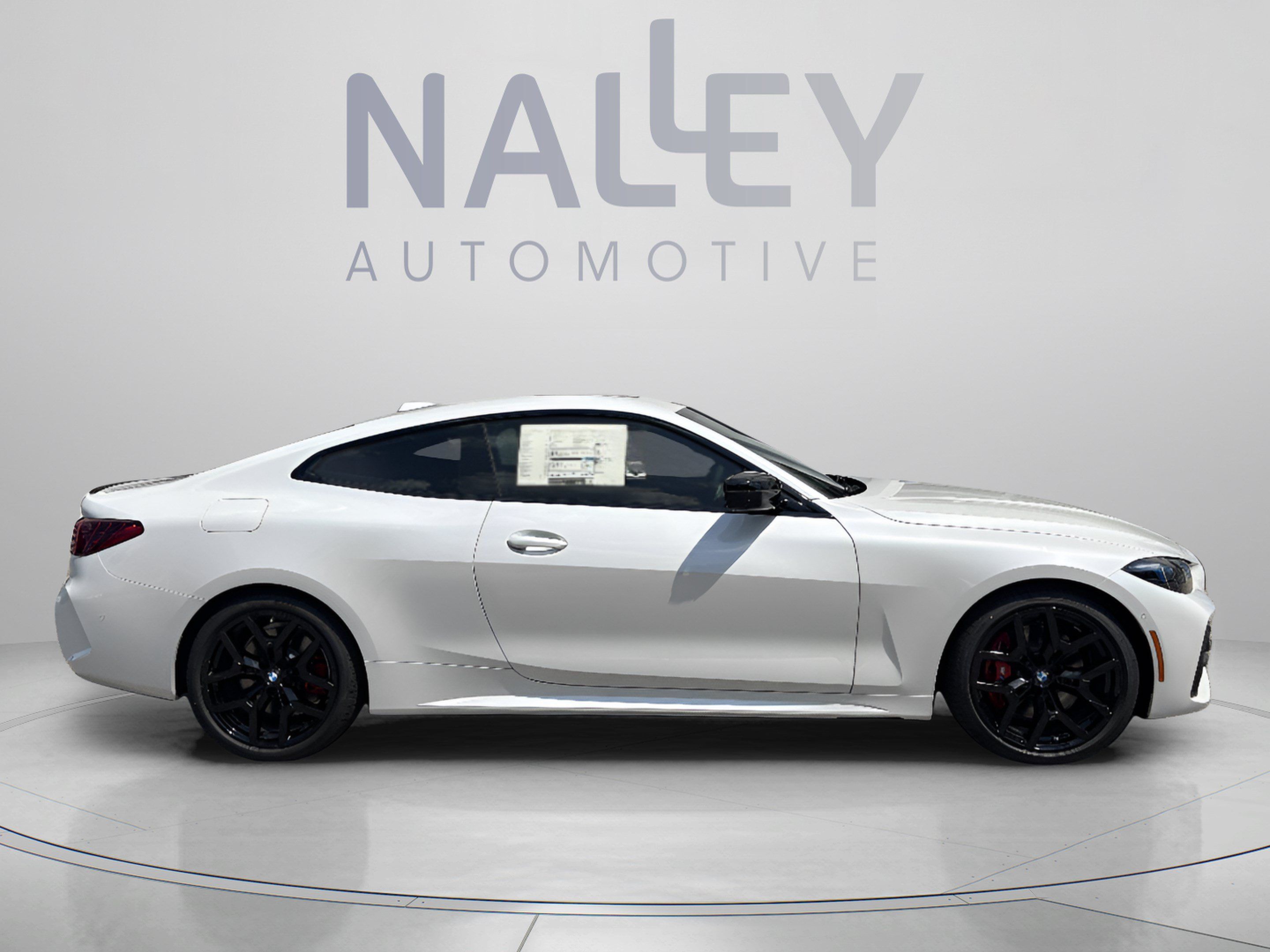 Used 2026 BMW 430i Coupe w/ M Sport Package RWD image 4