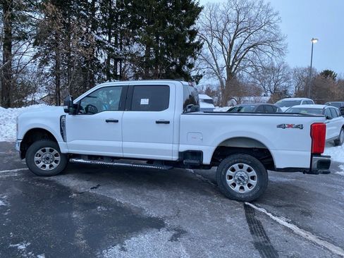 Used 2024 Ford F250 XLT image 5