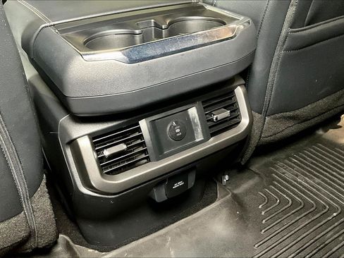 Used 2025 Ford F150 Lariat AWD/4WD image 11