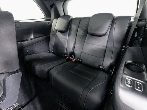 Certified 2026 Mercedes-Benz GLS 450 4MATIC image 30