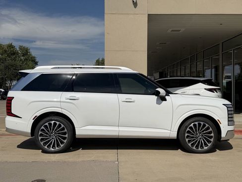 New 2026 Hyundai Palisade Calligraphy image 3