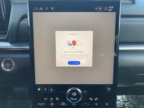 Used 2025 GMC Terrain Elevation image 20