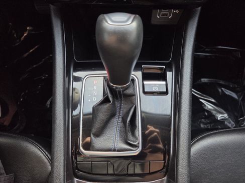 Used 2022 Jeep Compass Latitude FWD image 25