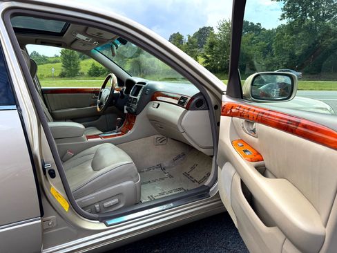 Used 2003 Lexus LS 430 image 22