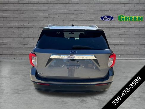 Certified 2022 Ford Explorer XLT RWD image 4