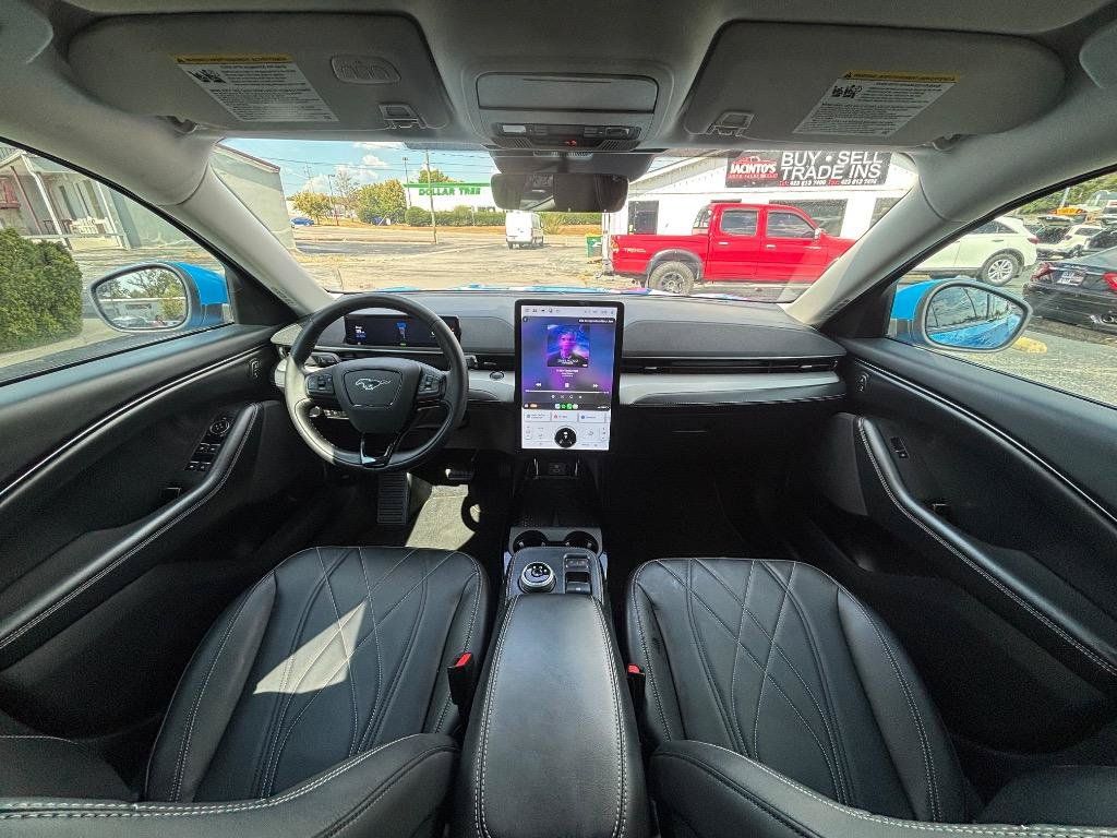 Used 2022 Ford Mustang Mach-E Select AWD/4WD image 18