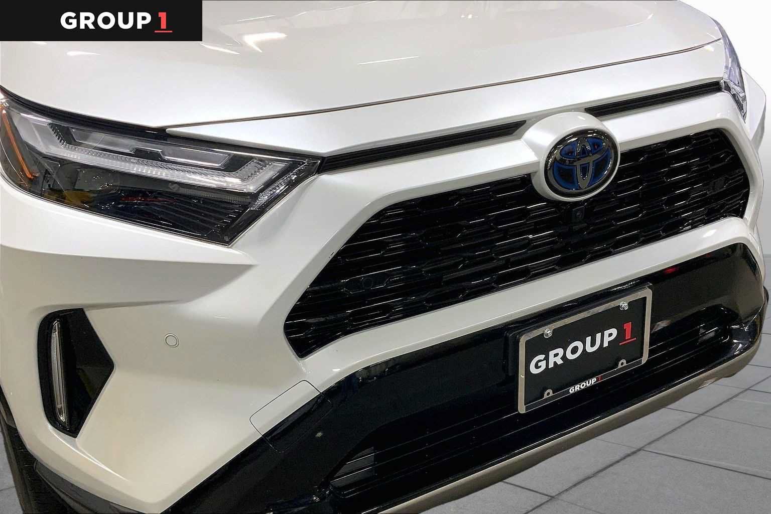Certified 2024 Toyota RAV4 XSE w/ Advanced Technology Package AWD/4WD image 30