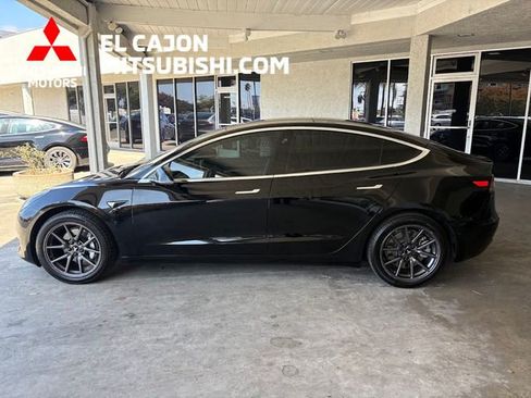 Used 2019 Tesla Model 3 Standard Range Plus RWD image 7