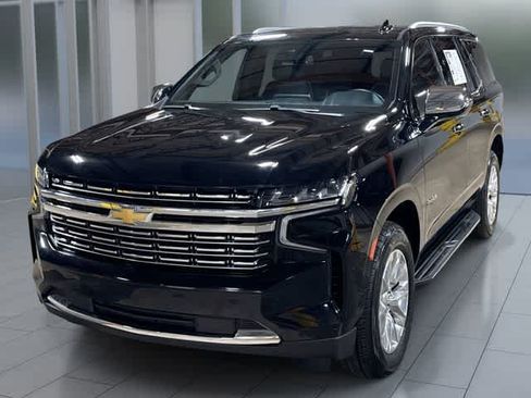 Used 2024 Chevrolet Tahoe Premier AWD/4WD image 1