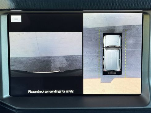 Used 2023 Ford Bronco Outer Banks image 12