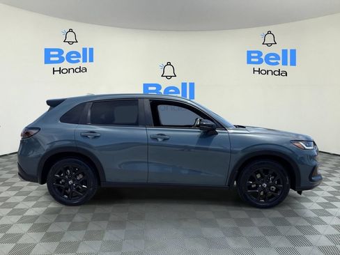 Certified 2024 Honda HR-V Sport image 5