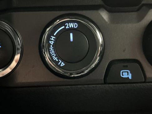 Used 2023 Toyota Tacoma TRD Sport image 21