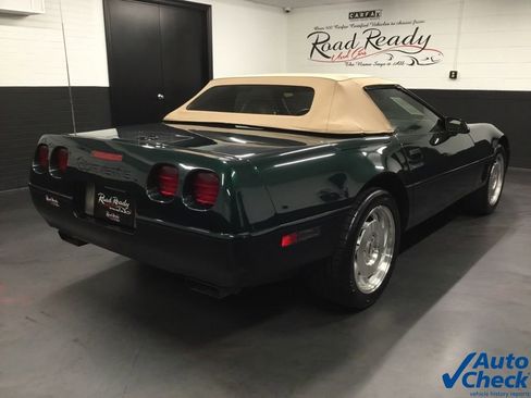 Used 1995 Chevrolet Corvette Convertible image 21