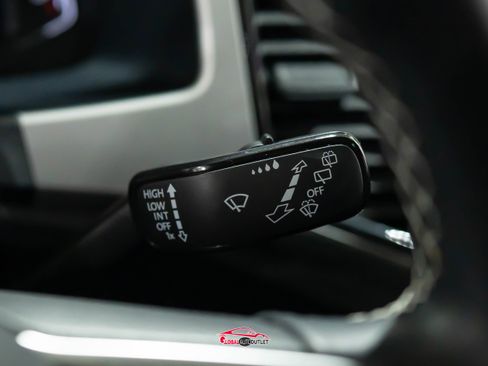 Used 2022 Volkswagen Atlas SE image 27