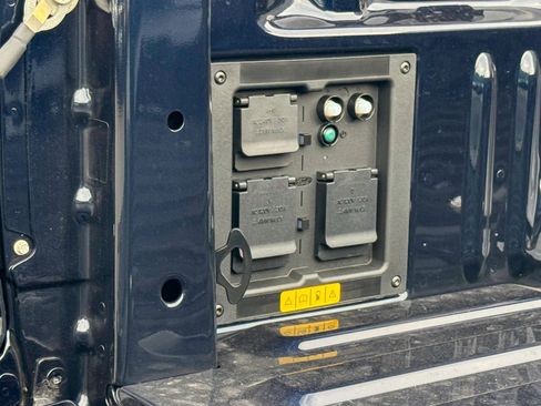 New 2025 Ford F150 Lightning Lariat image 20