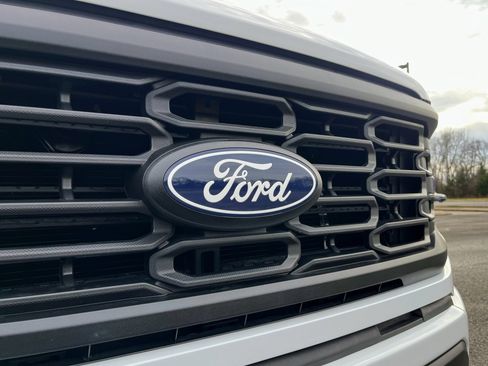 Used 2025 Ford F150 XL image 23