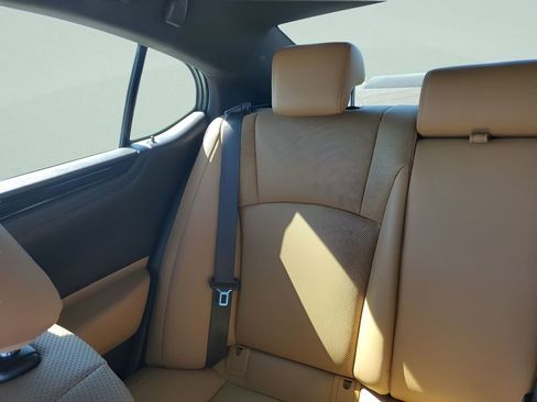 Used 2019 Lexus ES 350 w/ Premium Package image 12