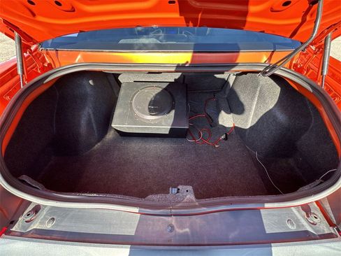 Used 2009 Dodge Challenger SRT8 image 22