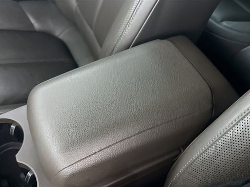 Used 2020 Porsche Macan image 18