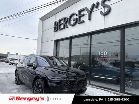 New 2026 Lincoln Nautilus Reserve image 1