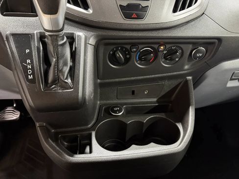 Used 2015 Ford Transit 150 XL RWD image 39
