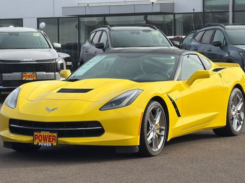 Used 2016 Chevrolet Corvette Stingray Coupe w/ 2LT Preferred Equipment Group image 8
