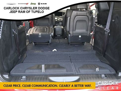 New 2026 Chrysler Voyager LX image 40