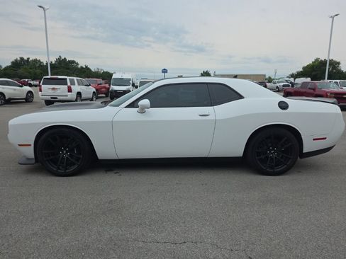 Used 2020 Dodge Challenger R/T Scat Pack w/ T/A Package RWD image 8