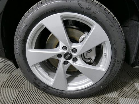 New 2025 Audi Q5 Premium Plus image 9