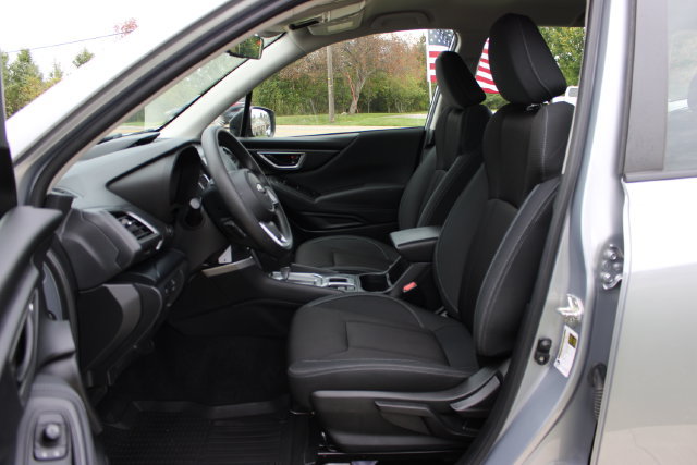 Used 2021 Subaru Forester AWD/4WD image 8