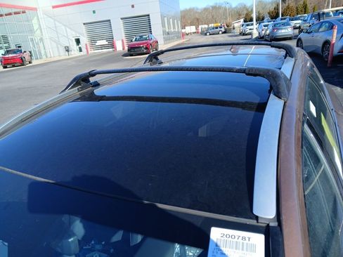 New 2025 Toyota Crown Signia Limited image 5