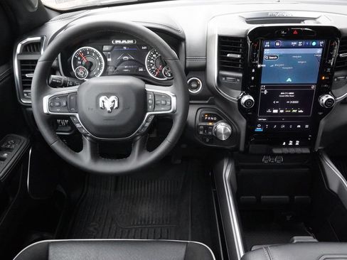 Used 2025 RAM 1500 Laramie w/ Sport Appearance Package AWD/4WD image 26