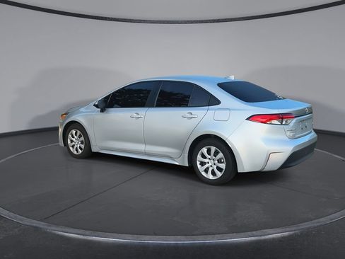 Used 2024 Toyota Corolla LE FWD image 6